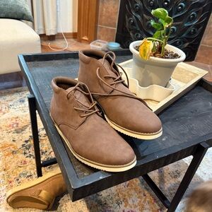 Goodfellow & Co Brown Chukka Boots